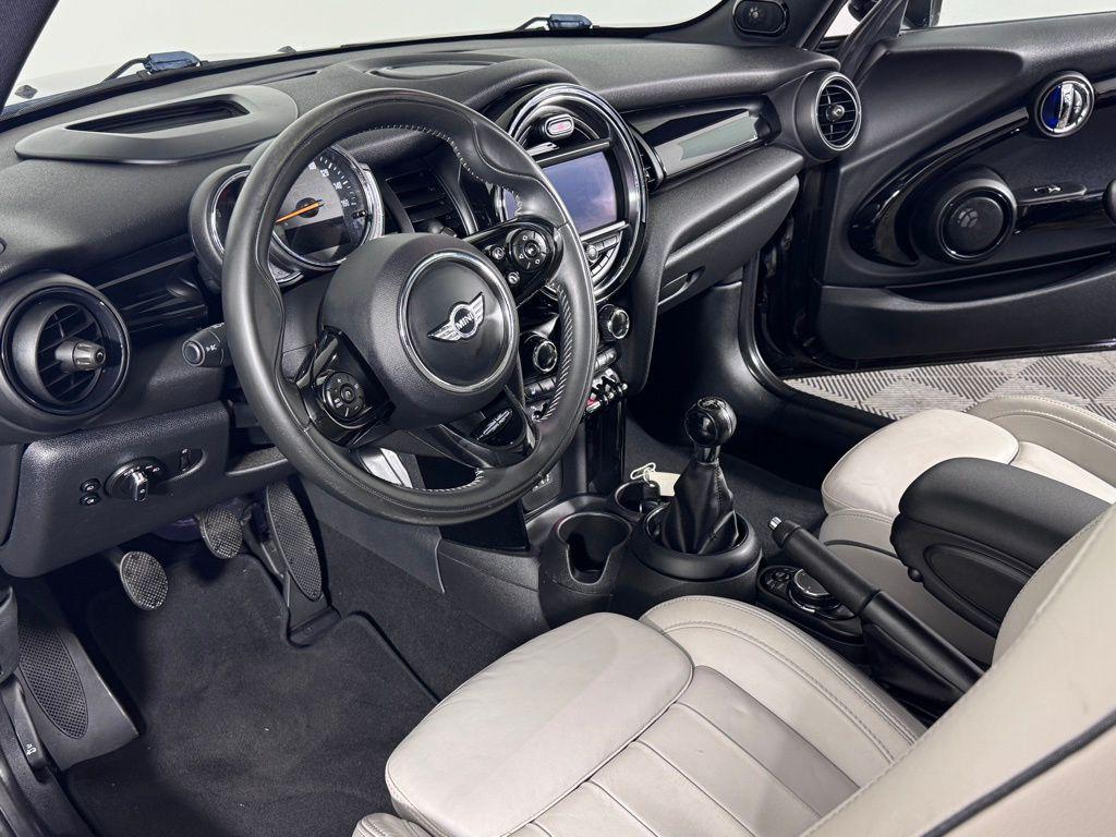 used 2018 MINI Hardtop car, priced at $21,500