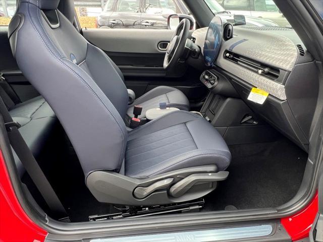 new 2025 MINI Hardtop car, priced at $36,110