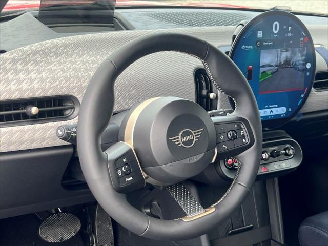 new 2025 MINI Hardtop car, priced at $36,110