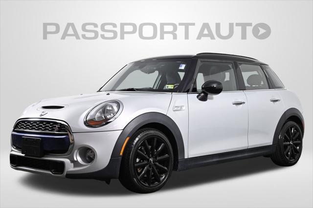 used 2016 MINI Hardtop car, priced at $14,000