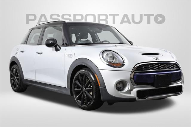 used 2016 MINI Hardtop car, priced at $14,000