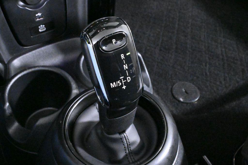 used 2024 MINI Convertible car, priced at $34,000