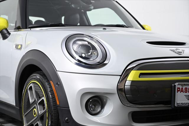 used 2021 MINI Hardtop car, priced at $21,000