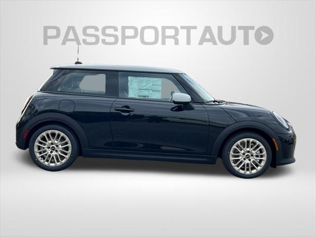 new 2025 MINI Hardtop car, priced at $32,430