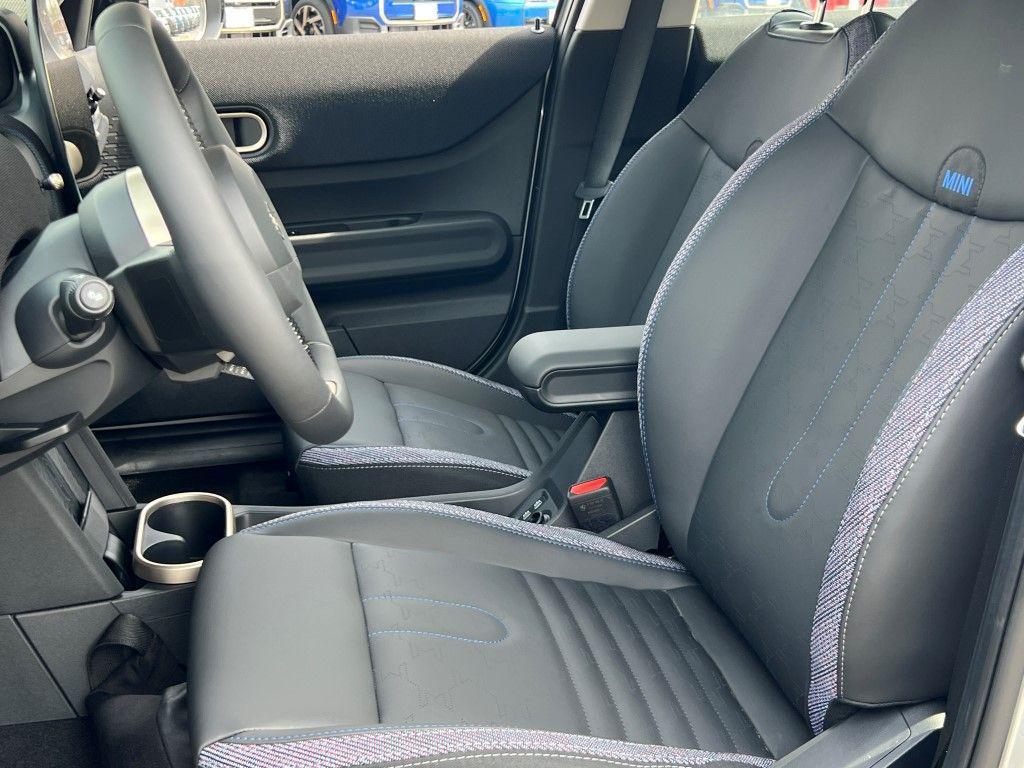 new 2025 MINI Hardtop car, priced at $38,810