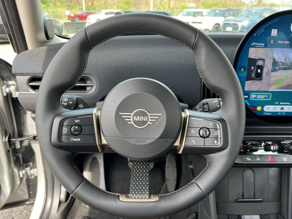new 2025 MINI Hardtop car, priced at $38,810