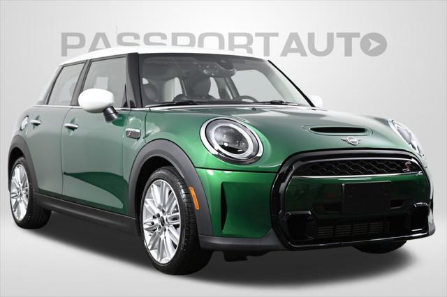 used 2024 MINI Hardtop car, priced at $31,000