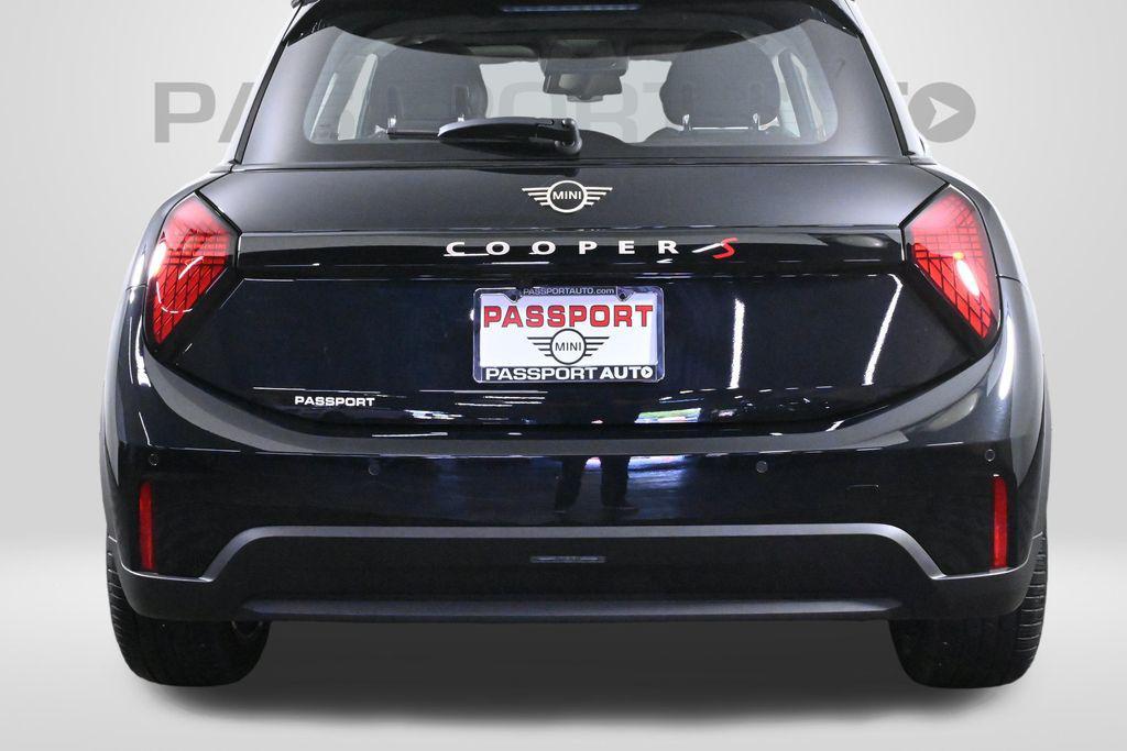 used 2025 MINI Hardtop car, priced at $29,950