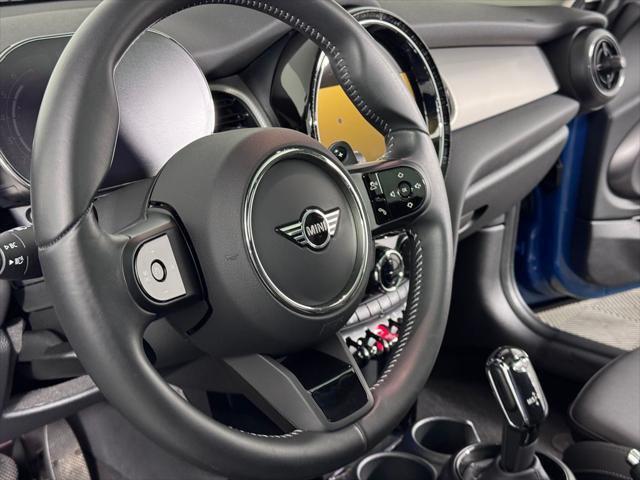 used 2023 MINI Hardtop car, priced at $28,400