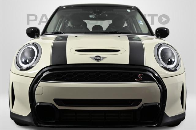 used 2023 MINI Hardtop car, priced at $27,500