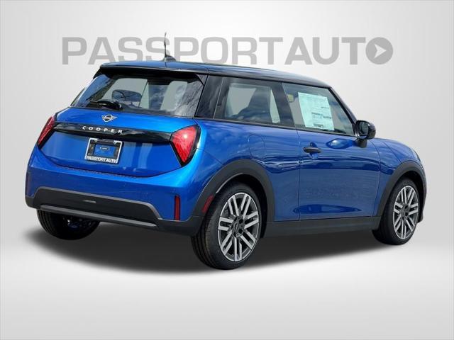 new 2025 MINI Hardtop car, priced at $32,645