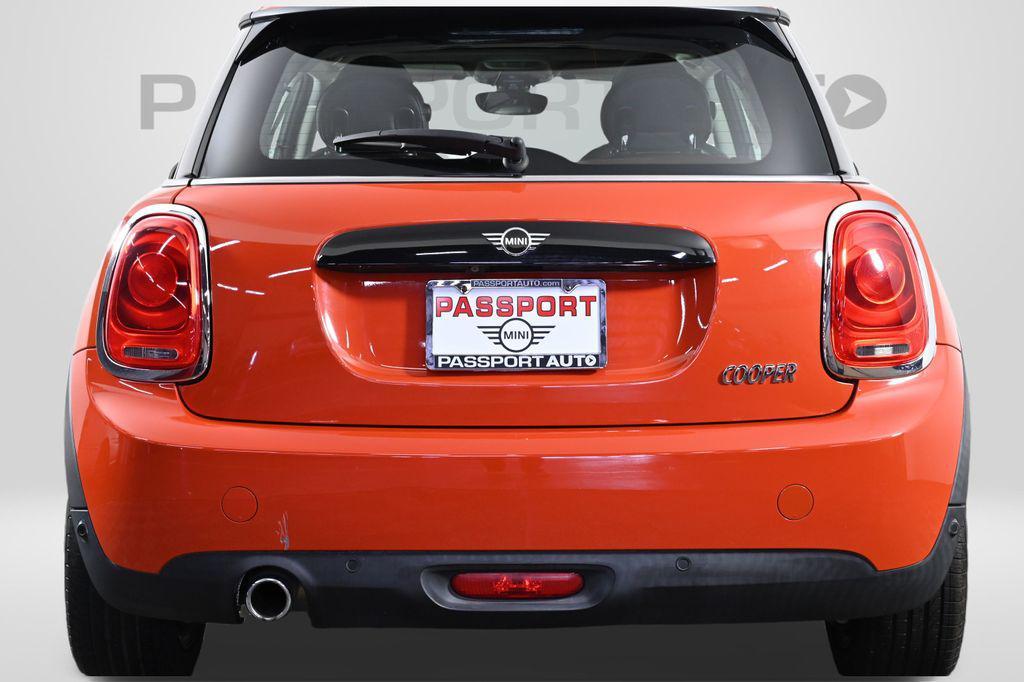 used 2019 MINI Hardtop car, priced at $18,000