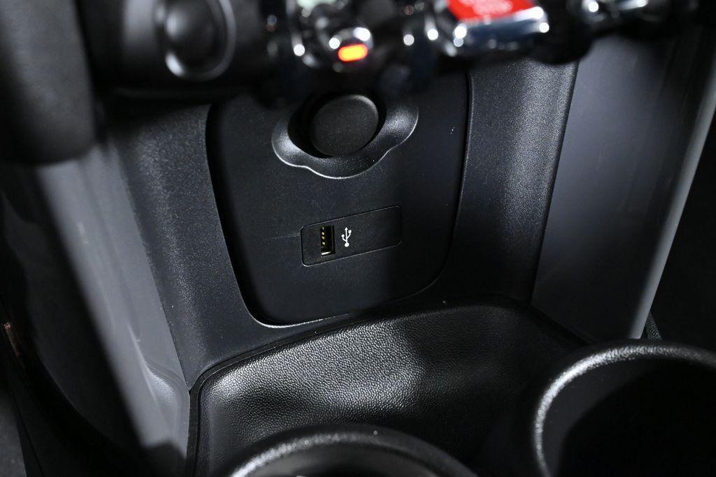 used 2019 MINI Hardtop car, priced at $18,000