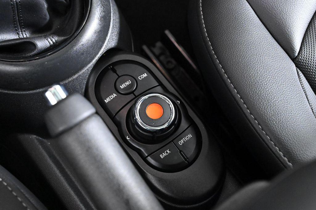 used 2019 MINI Hardtop car, priced at $18,000