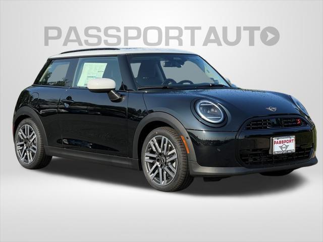 new 2025 MINI Hardtop car, priced at $36,445