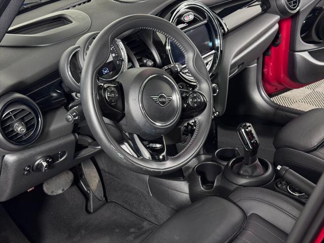 used 2020 MINI Hardtop car, priced at $21,000