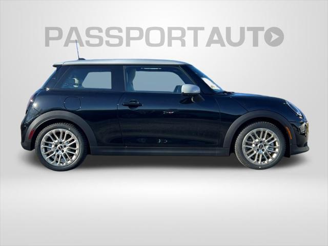 new 2025 MINI Hardtop car, priced at $35,130