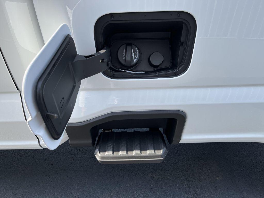 new 2025 Ford F-350 car, priced at $51,965