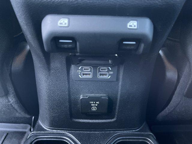 used 2019 Jeep Wrangler Unlimited car, priced at $27,450