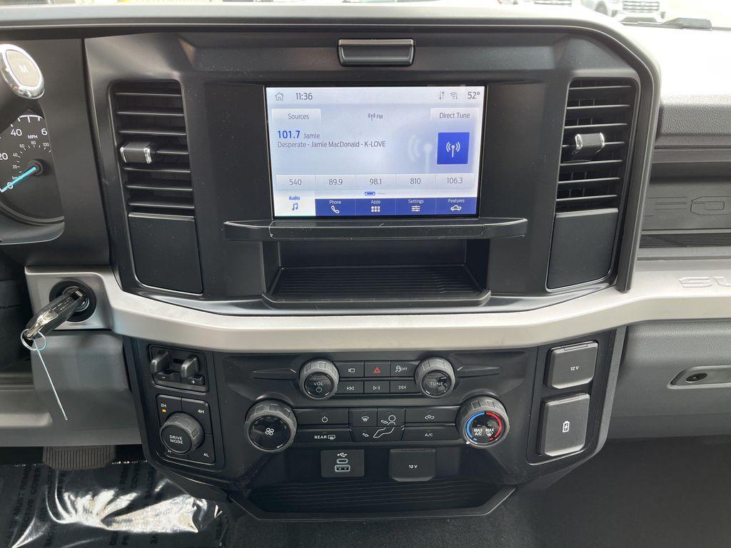 new 2025 Ford F-350 car, priced at $52,900