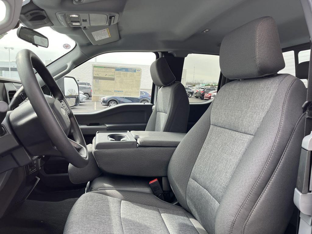 new 2025 Ford F-350 car, priced at $52,900