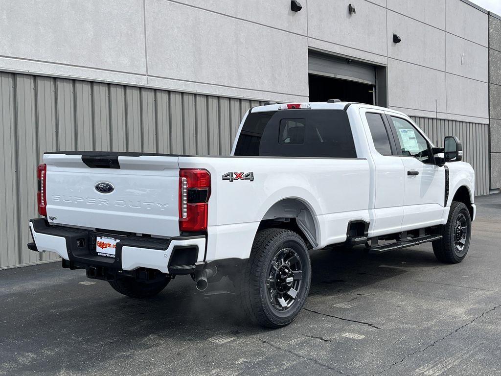 new 2025 Ford F-350 car, priced at $52,900