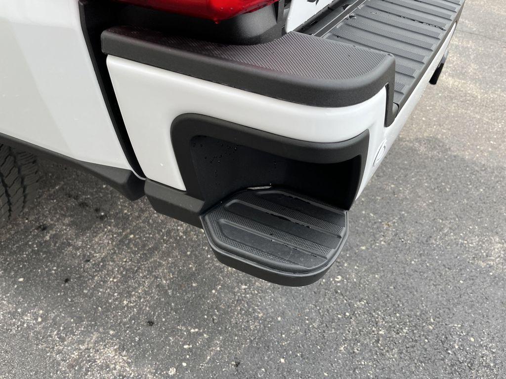 new 2025 Ford F-350 car, priced at $52,900