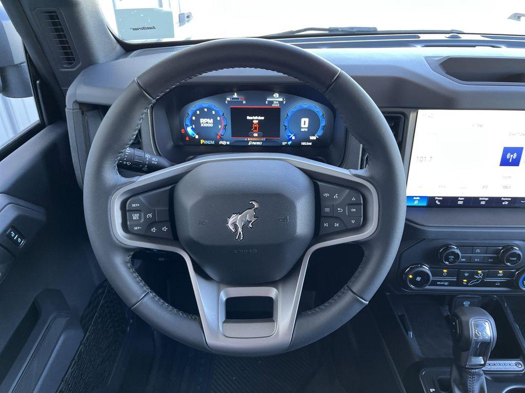 new 2025 Ford Bronco car, priced at $43,557
