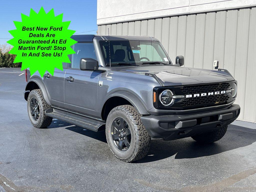 new 2025 Ford Bronco car, priced at $43,557