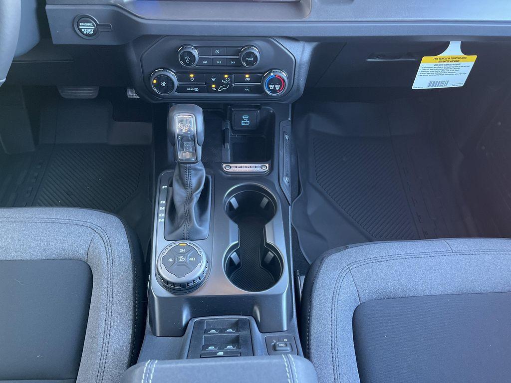 new 2025 Ford Bronco car, priced at $43,557