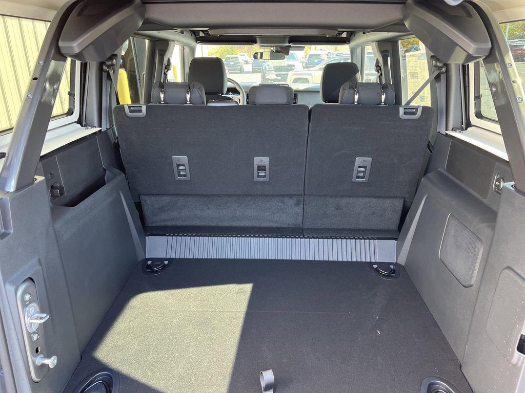 new 2025 Ford Bronco car, priced at $43,557