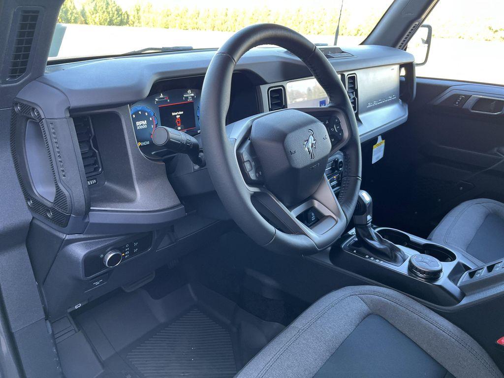 new 2025 Ford Bronco car, priced at $43,557