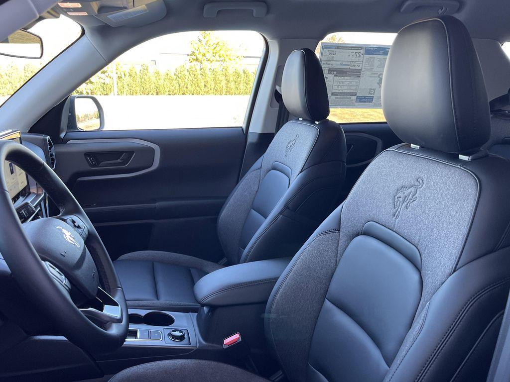 new 2025 Ford Bronco Sport car, priced at $31,807