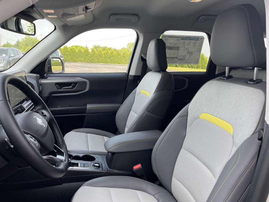 new 2025 Ford Bronco Sport car, priced at $40,596