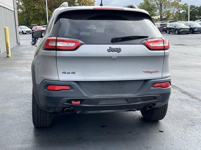 used 2016 Jeep Cherokee car