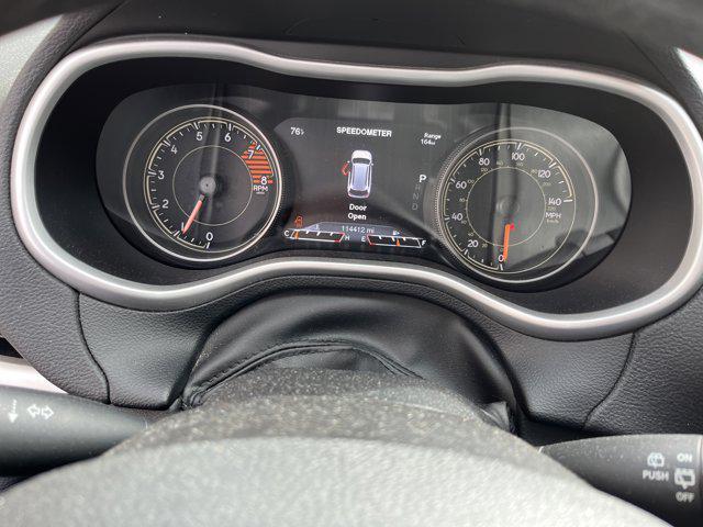used 2016 Jeep Cherokee car
