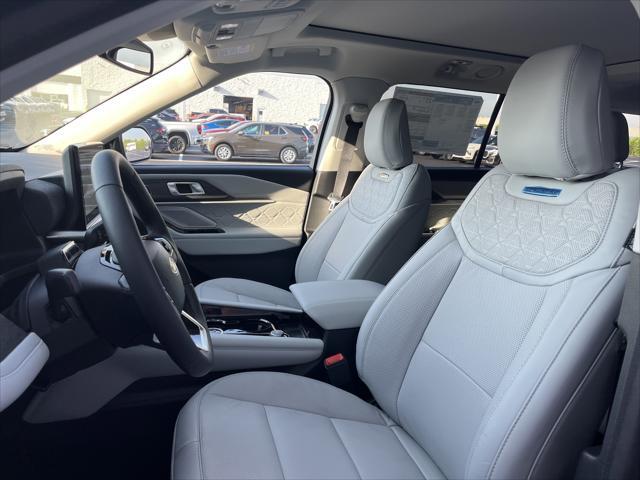 new 2025 Ford Explorer car, priced at $55,168