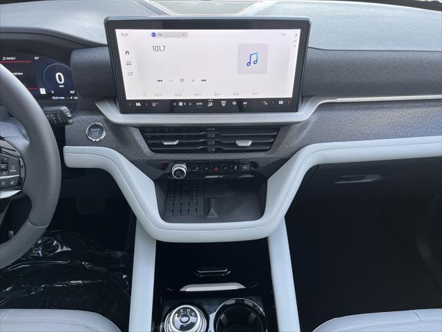 new 2025 Ford Explorer car, priced at $55,168