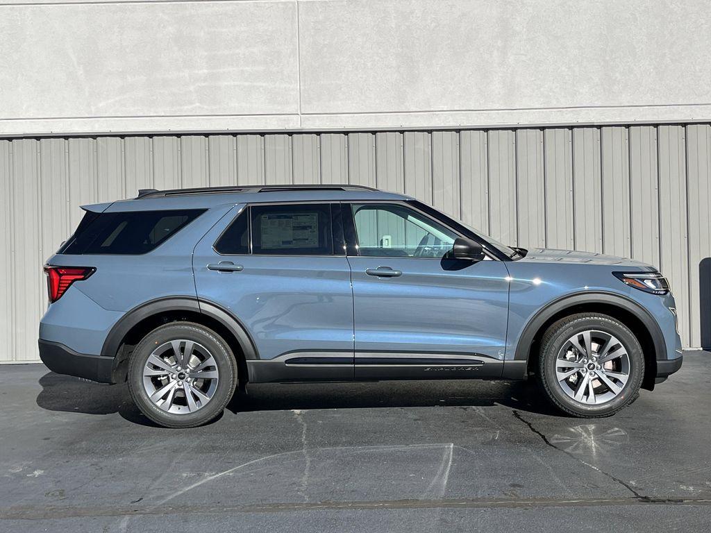 new 2026 Ford Explorer car, priced at $45,251