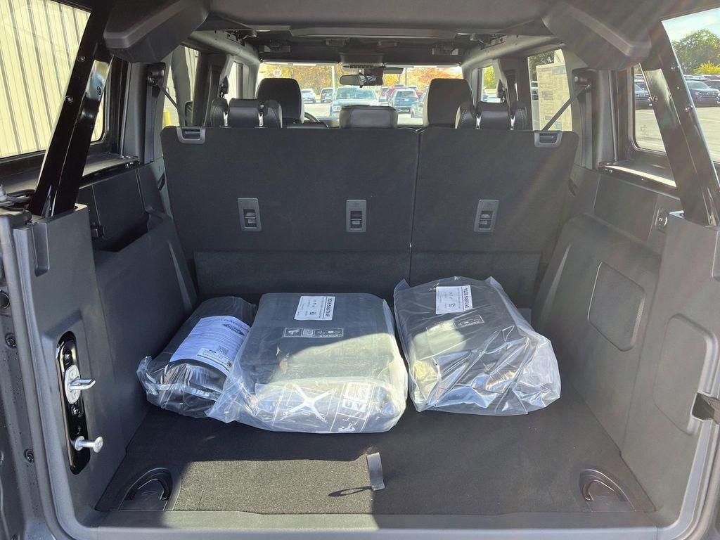 new 2025 Ford Bronco car, priced at $58,738