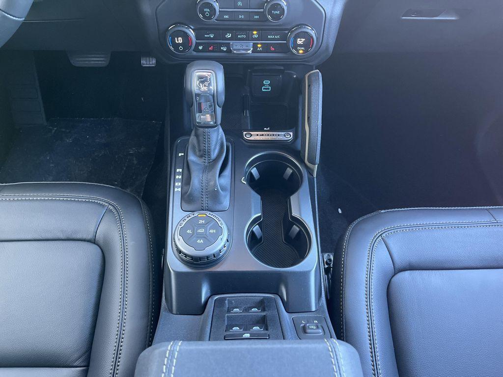 new 2025 Ford Bronco car, priced at $58,738