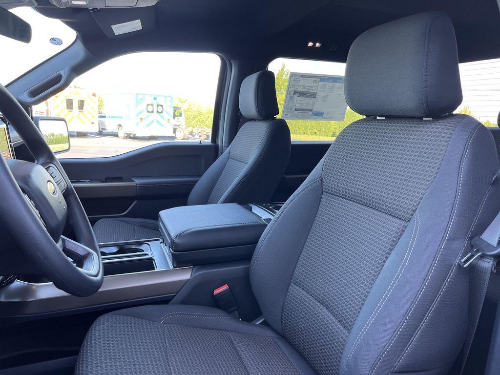 new 2025 Ford F-150 car, priced at $47,088
