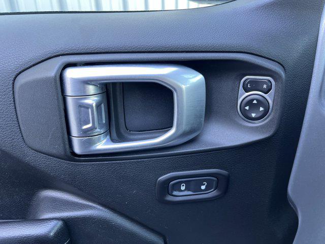 used 2019 Jeep Wrangler Unlimited car, priced at $22,995