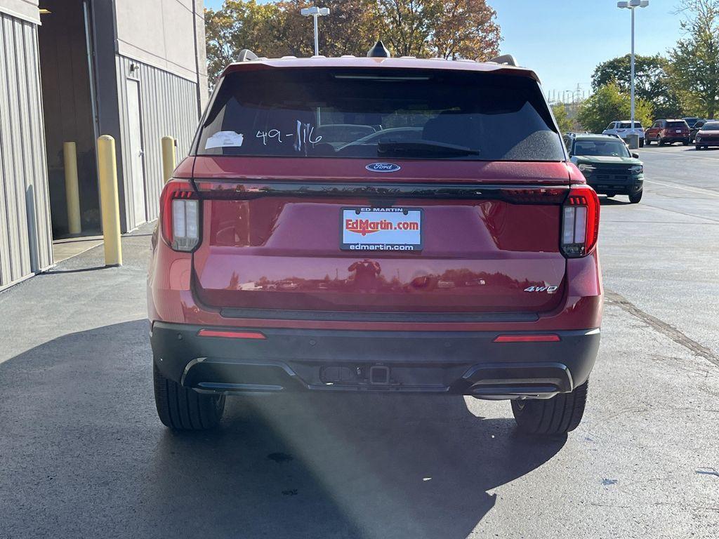 new 2025 Ford Explorer car, priced at $47,208
