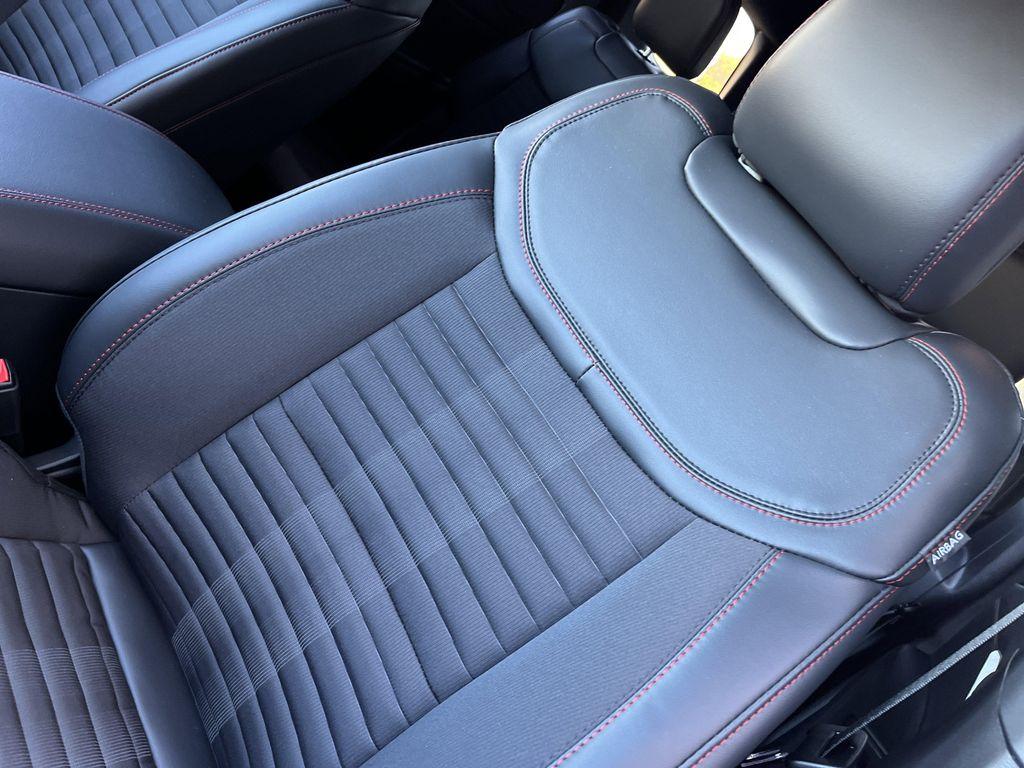 new 2025 Ford Explorer car, priced at $47,208