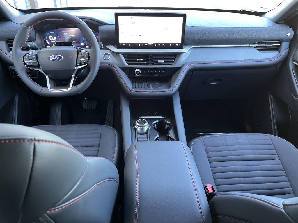 new 2025 Ford Explorer car, priced at $47,208