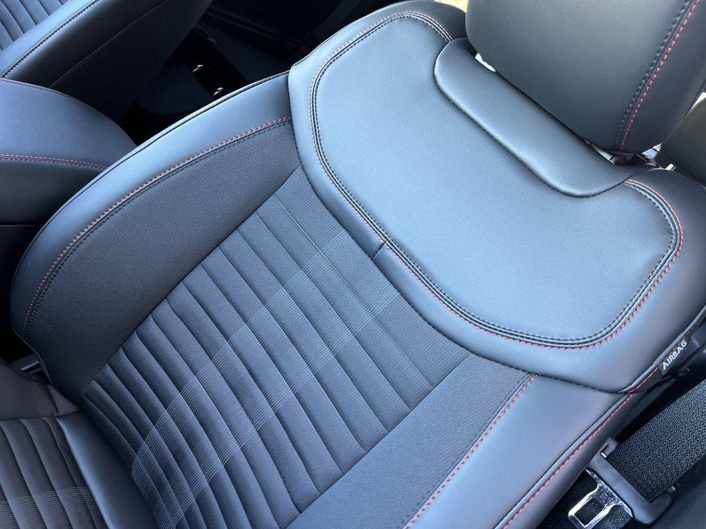 new 2025 Ford Explorer car, priced at $47,585