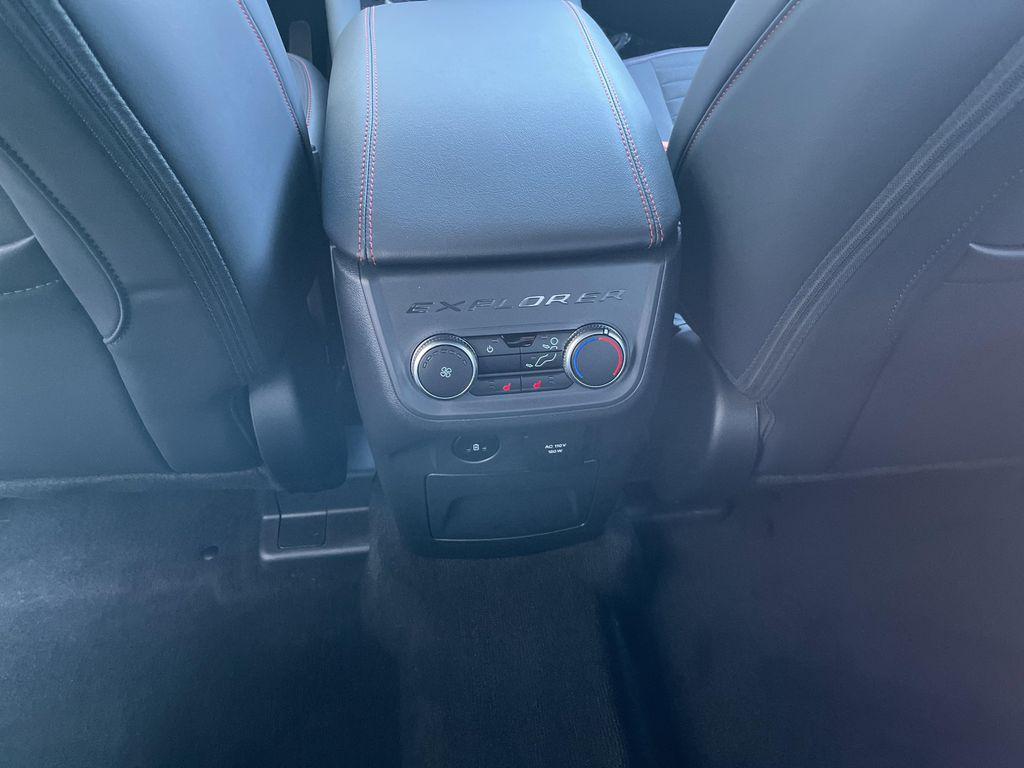 new 2025 Ford Explorer car, priced at $47,585