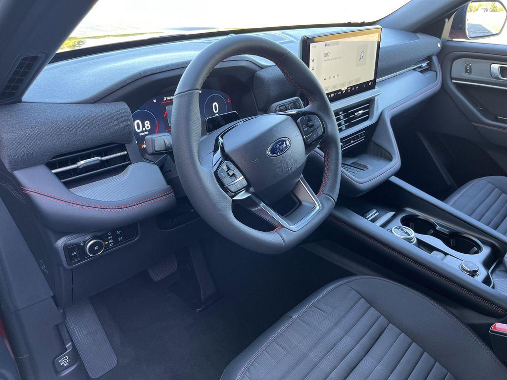 new 2025 Ford Explorer car, priced at $47,585