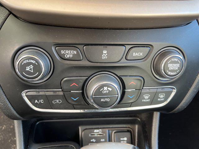 used 2017 Jeep Cherokee car, priced at $12,995